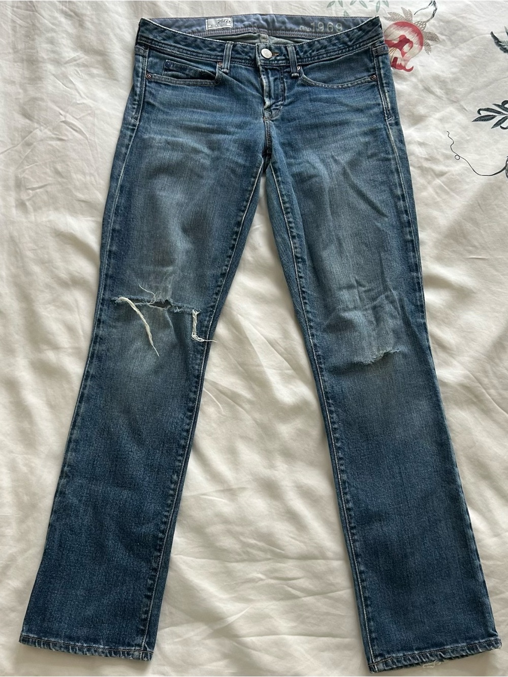 Gap 1969 real straight low rise ripped/distressed dark wash blue boyfriend jeans